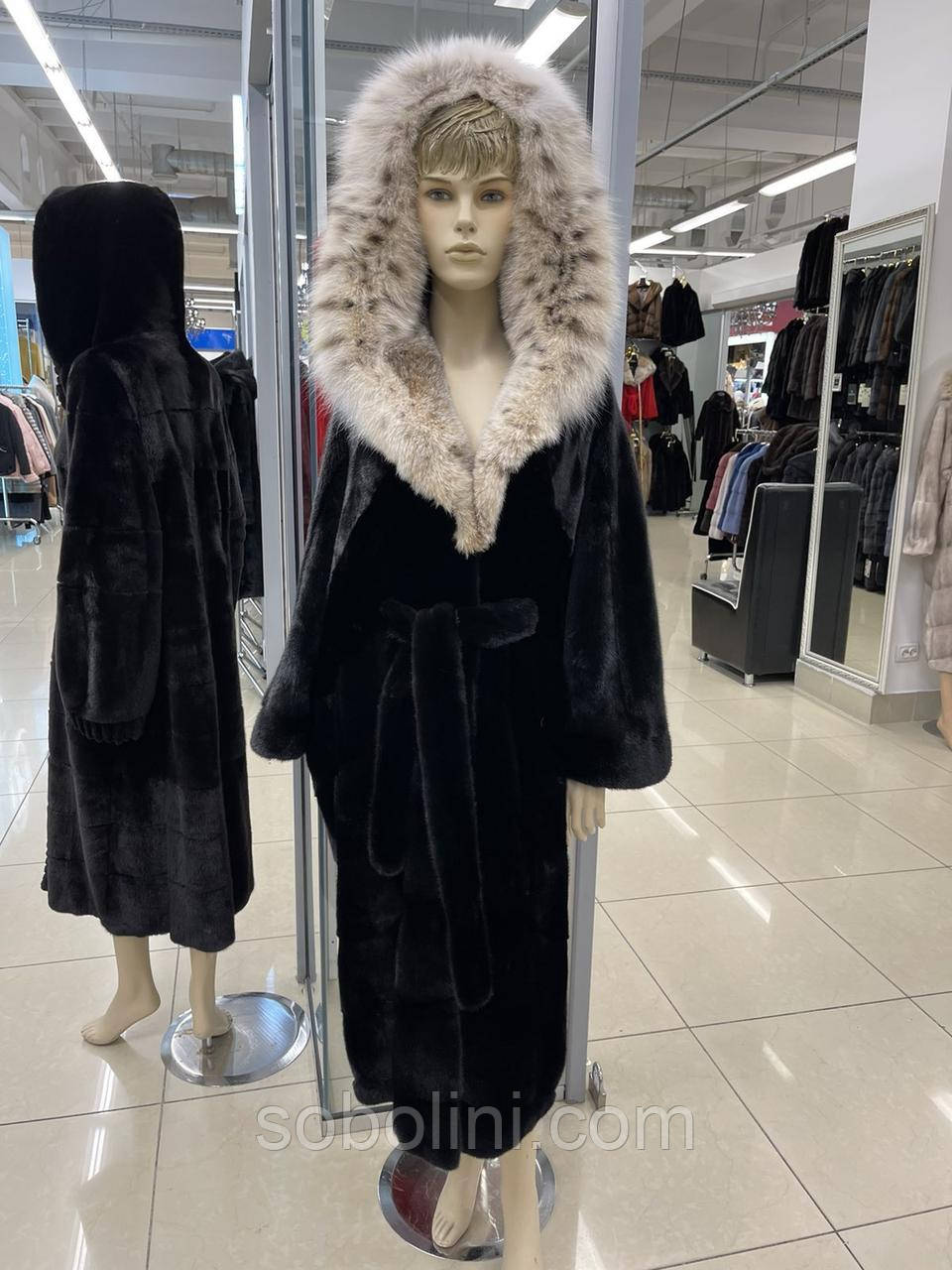 Шуба норкова з хутром рисі в наявності