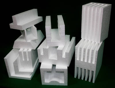 Упаковка з пінопласту.