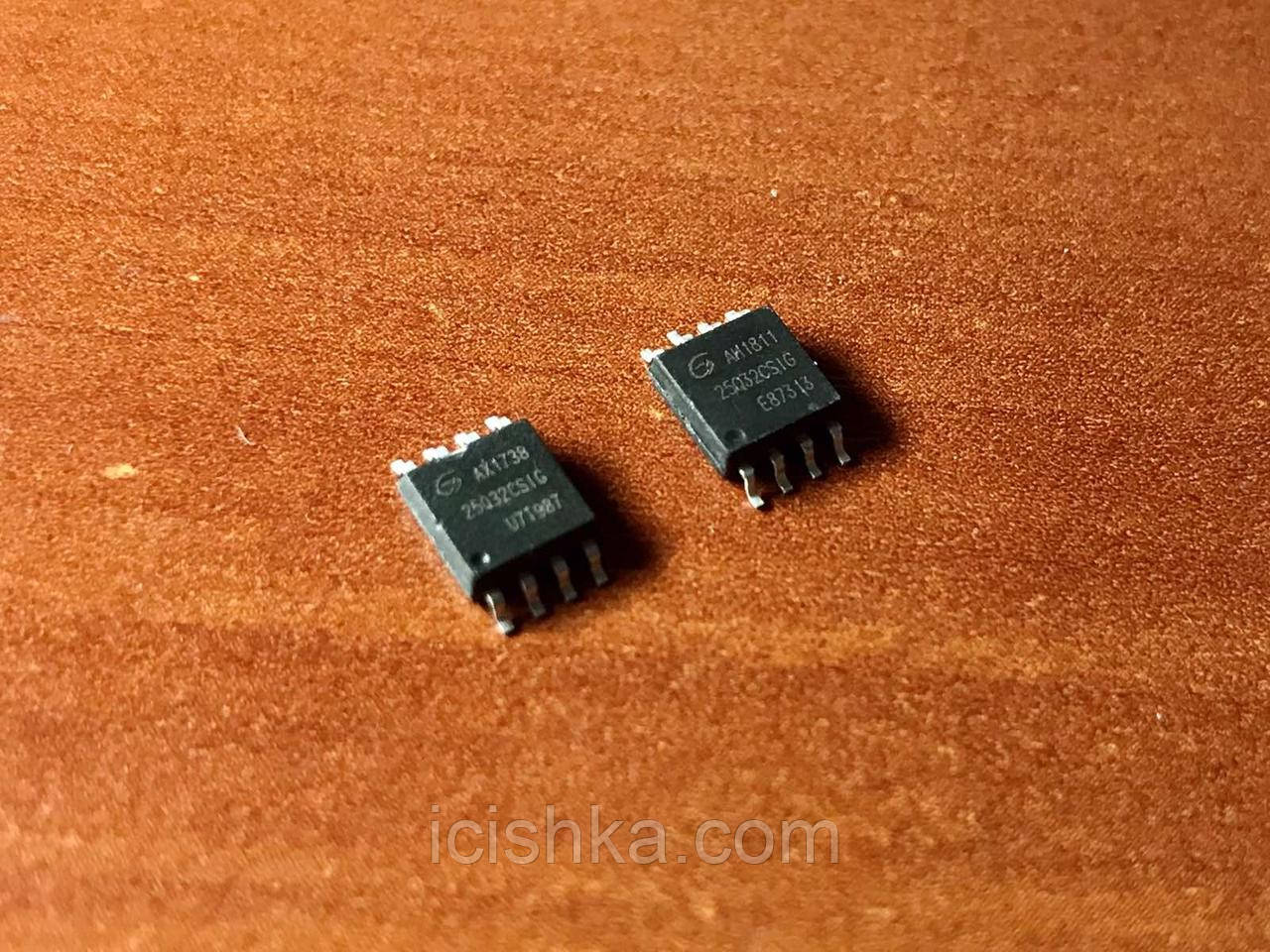 GD25Q32CS / GD25Q32 / 25Q32 VSOP8 - 4Mb 3.3V Uniform Sector Dual and Quad Serial Flash