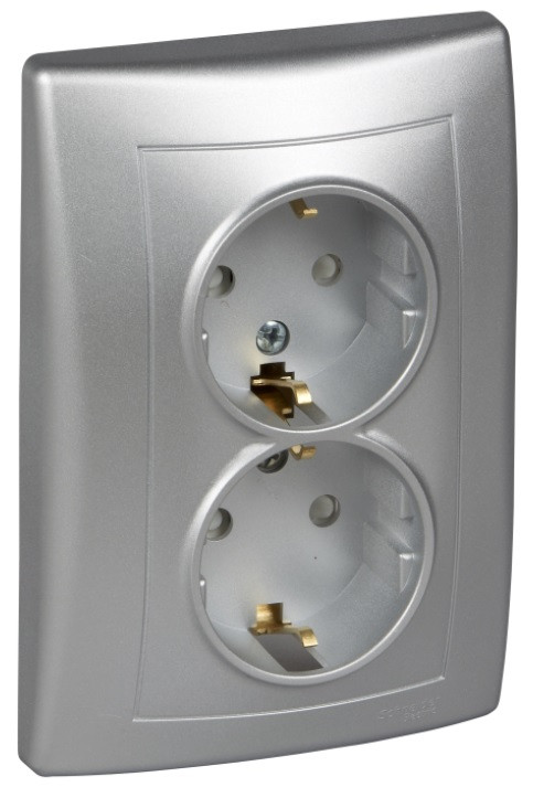 Sedna розетка 2-я із заземленням і захисними шторками алюміній Schneider Electric, SDN3000460