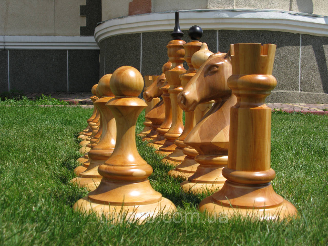 Великі садові шахи з дерева своє виробництво