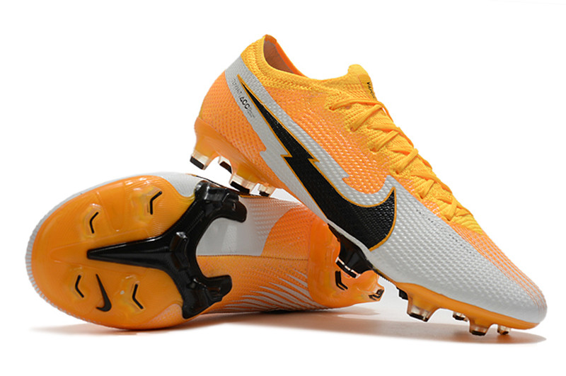Футбольні бутси Nike Mercurial Vapor XIII Elite FG Laser Orange/Black/Hyper Crimson