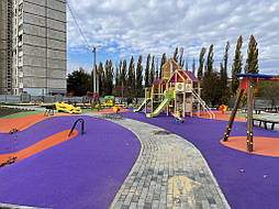 Двухслойное покрытие для детской площадки. Харьков, ул. Саперная, 20 2