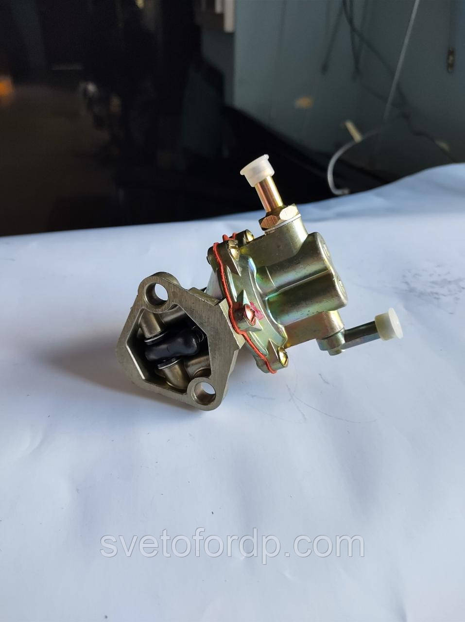 Бензонасос (насос паливний) ВАЗ 2101-2107 плунжерний, фото 1