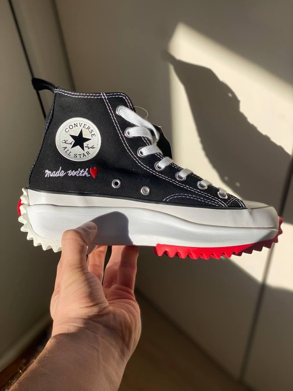 Жіночі кеди Converse з високою підошвою. Кроси модні жіночі Конверс на кожен день.