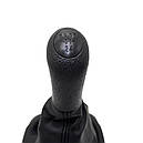 Ручка кпп з чохлом лаштунки 5 ступенів Skoda Octavia Tour чорна, фото 2