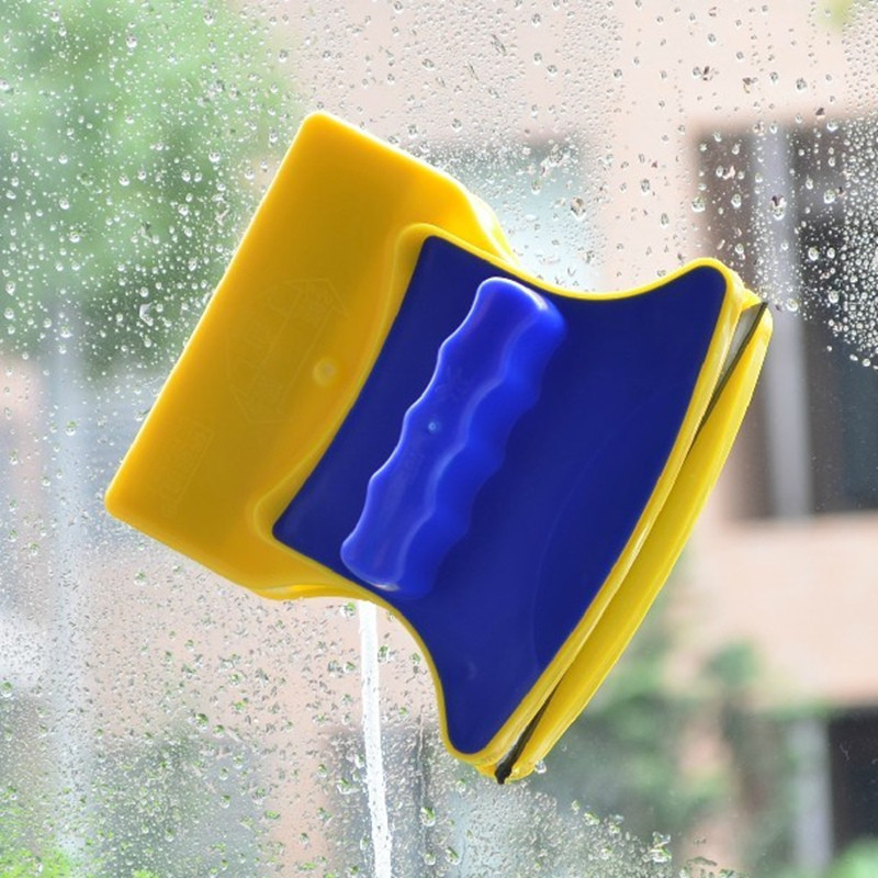 Распродажа! Двусторонняя щетка для мытья окон Double Side Glass Cleaner - 12 см., магнитный скребок (TO) - фото 1 - id-p1498953154
