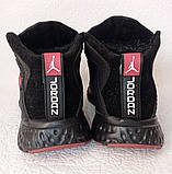 Чоловічі зимові шкіряні теплі кросівки Jordan чорні з червоним лого, фото 4