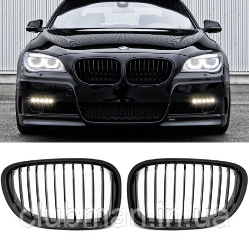 Решітка ноздрі BMW (БМВ) 7 series (F01, F02) 2008-2015 - Глянець чорний