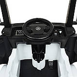 Дитяча електромобіль-ва вантажівка Mercedes Benz M 4208 з пультом радіокерування для дітей 3-8 років Білий, фото 9