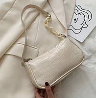 Женская классическая маленькая сумка багет на цепочке ремешке рептилия молочная белая бежевая