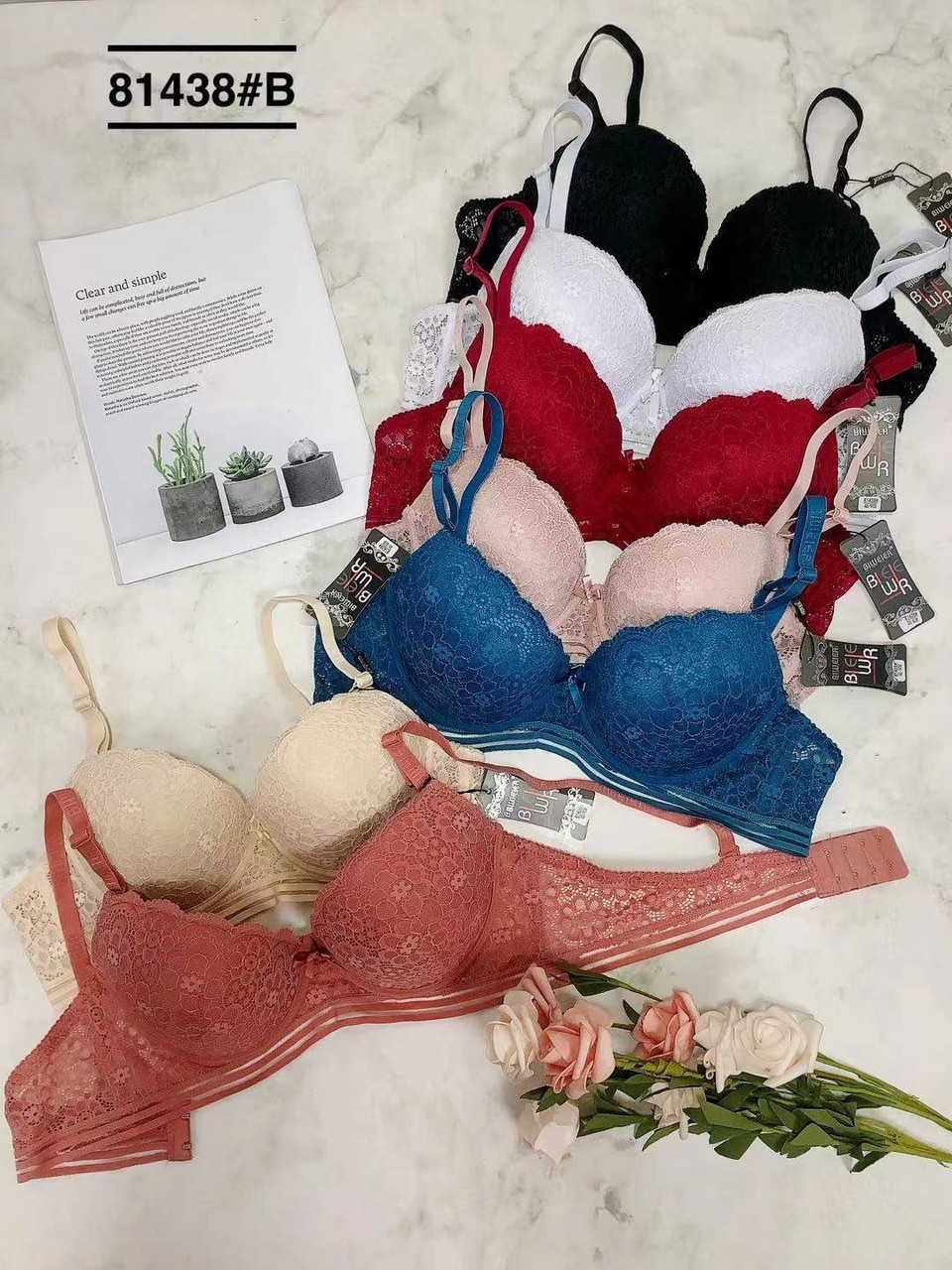 Бюстгальтери з Угорщині гуртом