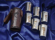 Подарункові стопки для рибалки - стаканчики з гравіруванням "Рибак"в чохлі зі шкіри ручної роботи