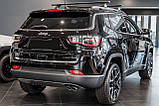 Декоративна хром.смужка на кришку багажника для Jeep Compass II 2017+, фото 5