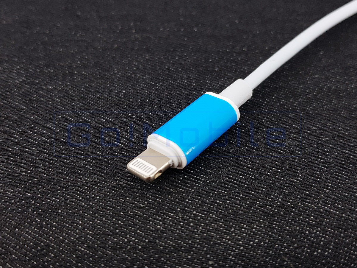 Купить Переходник Lightning на AUX 3.5mm с разъемом для зарядки MH030 ...