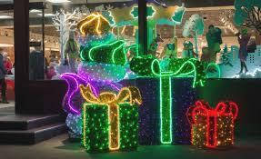 Декоративне, святкове та новорічне освітлення