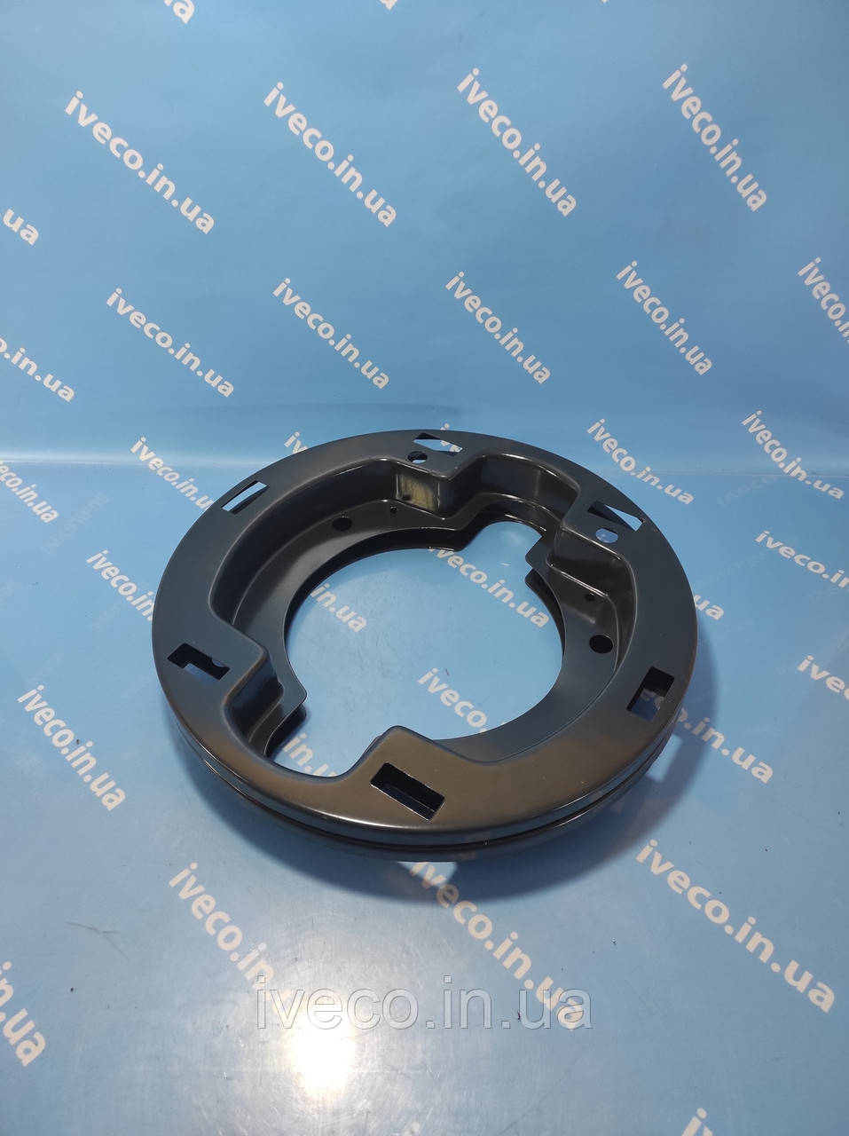 Захист колодок пильовик гальмівного барабана Iveco Eurotrakker Trakker Івеко Тракер 42536145 AUG56931 060.193, фото 1