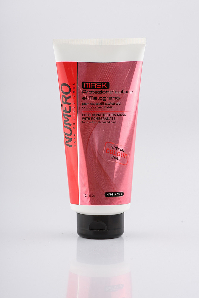 Brelil Professional Numero Colour Protection Mask Маска для захисту кольору волосся з гранатом (8011935075062), фото 1