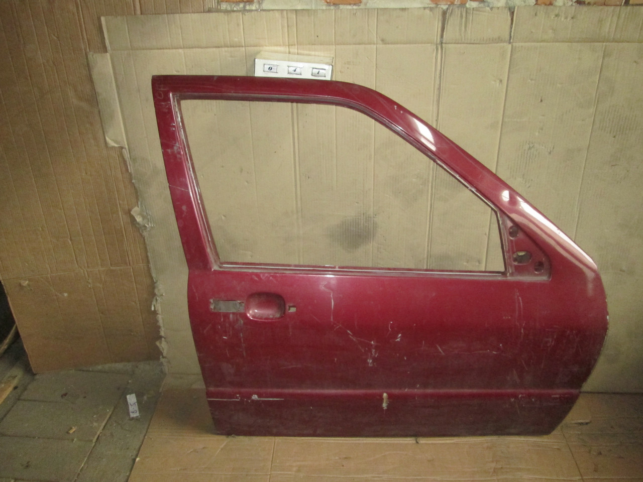 No41 Б/до дверей передні праві для Seat Toledo I 1991-1999 (Дефект)