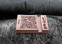 Подставка под телефон из дерева, Подставка с QR кодом