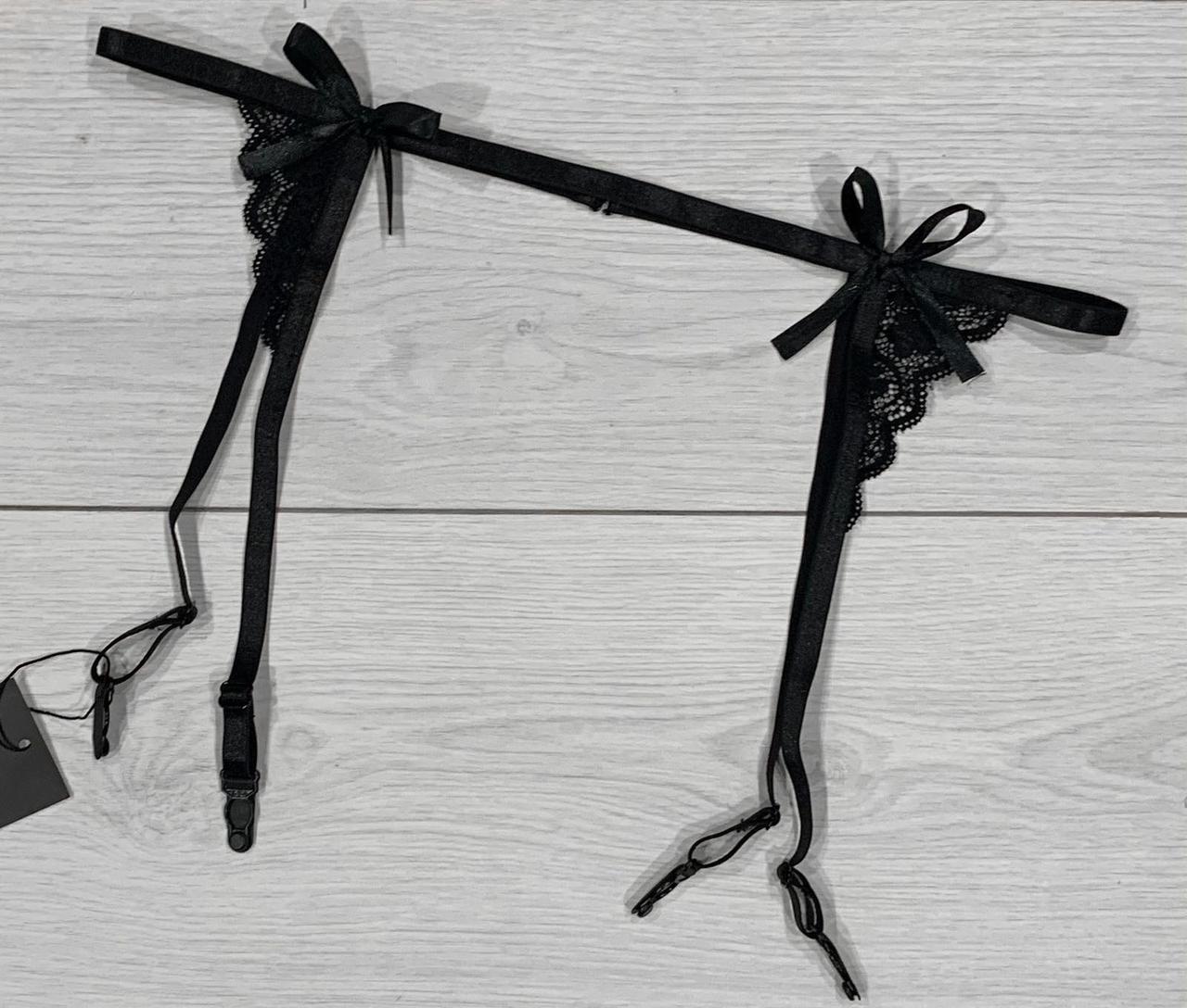 Чорний пояс для панчіх, жіноча спідня білизна.
