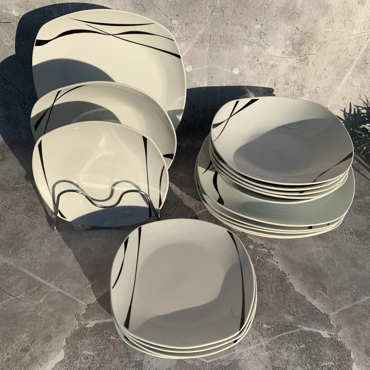 Сервиз столовый фарфоровый 18 предметов Edenberg EB-504 Обеденный набор посуды тарелок квадратных 6 персон - фото 9 - id-p1500999655