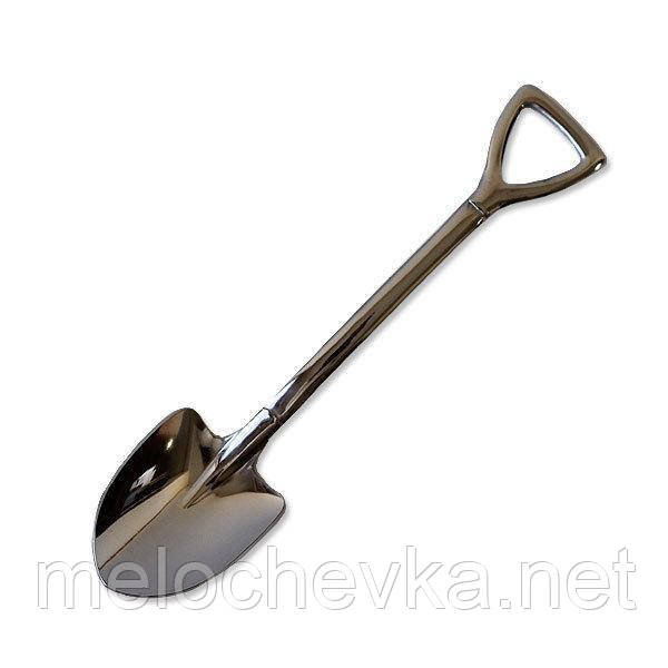 Десертна ложка у формі штикова лопати