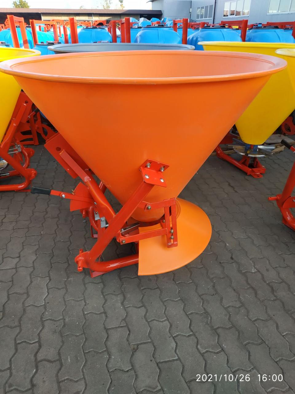 Розкидач дорожній 500 кг (пластик, диск метал) для трактора, фото 1