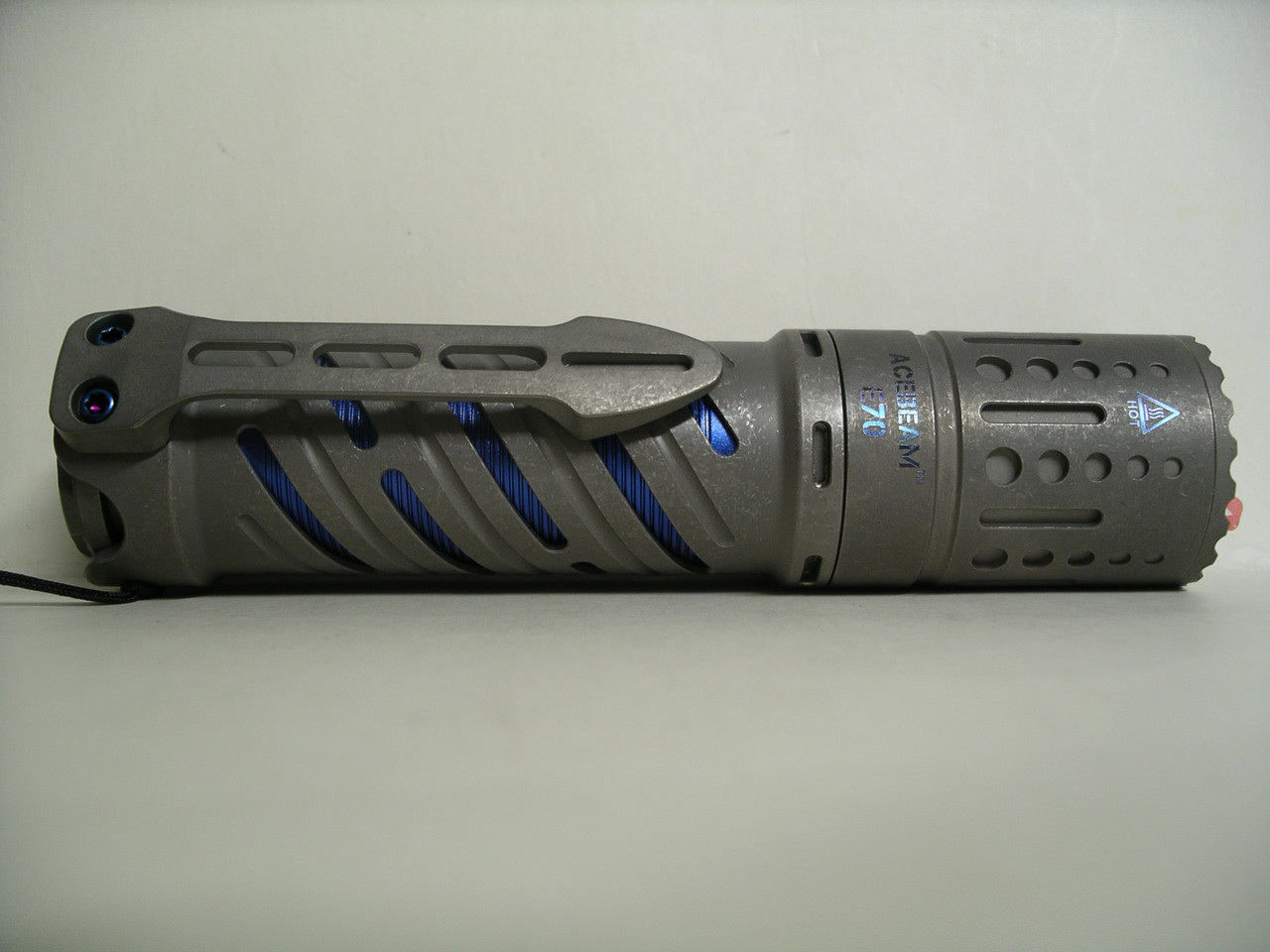 Ліхтар Acebeam E70-TI EDC TiТАН 5000K