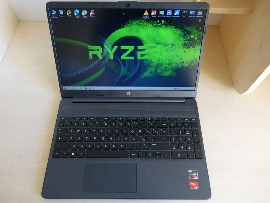 Ультрабук HP 15s 15.6 Ryzen 3 3250U / 8 / 256GB nvme / R3 2gb