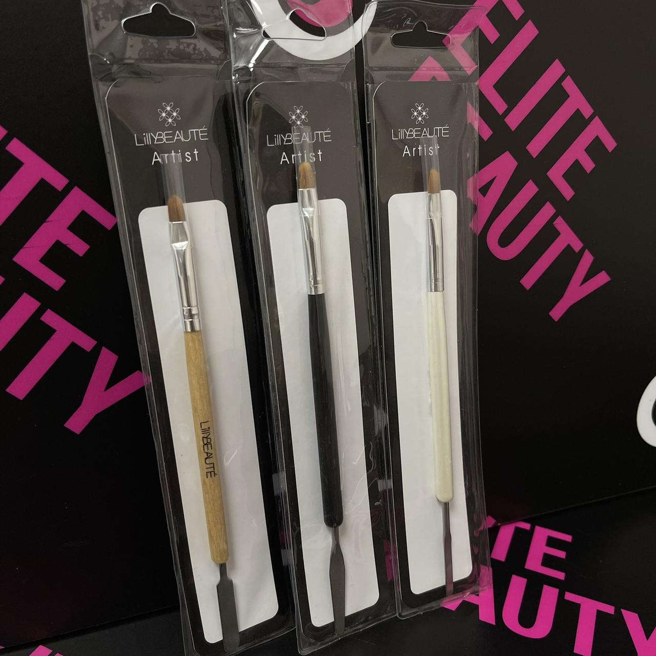 Кисть лопатка-шпатель для нарощування нігтів Lilly Beaute