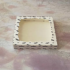 Коробка для пряників із віконцем 20*20 см Кажан