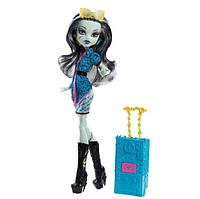 Кукла Monster High Фрэнки Штейн (Frankie Stein) из серии Travel Scaris Монстр Хай