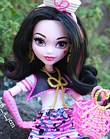 Монстр Хай Дракулаура Кукла Monster High Draculaura Shriekwrecked Nautical Ghouls DTV90