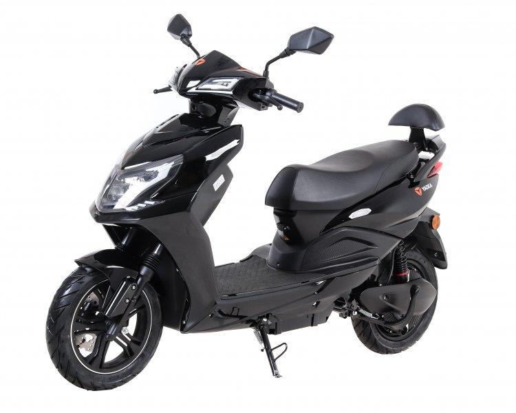 Електроскутер YADEA S-WAY (black)