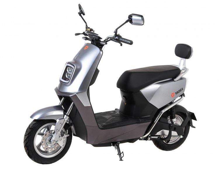 Електроскутер YADEA E3 (silver)
