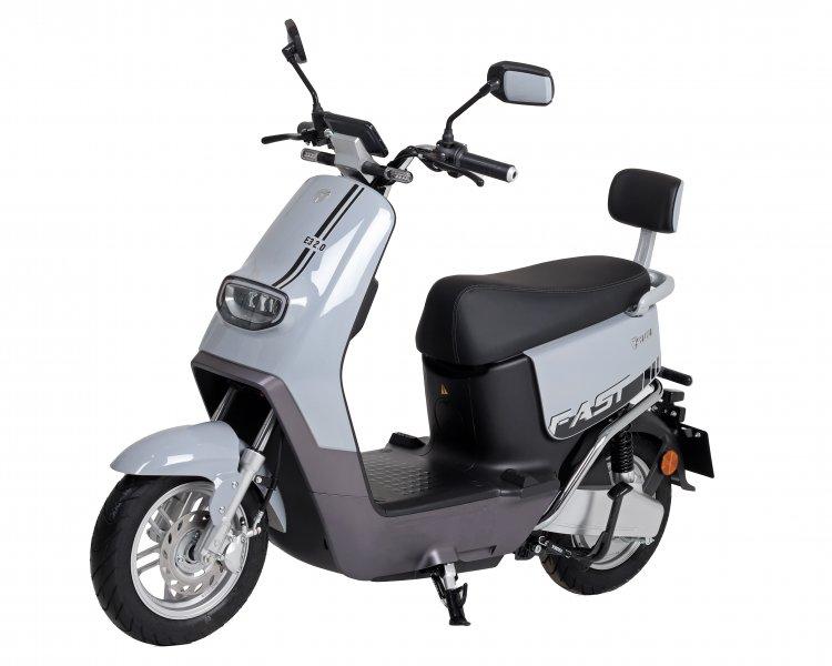 Електроскутер YADEA E3 2.0 (silver)