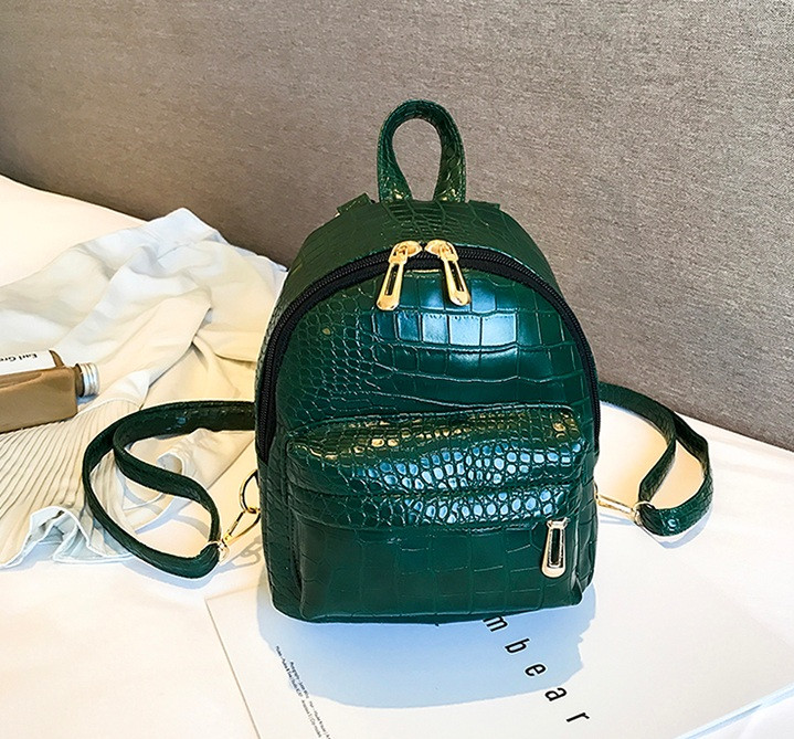 Маленький женский рюкзак сумка под рептилию | Мини рюкзачок сумочка 2 в 1 сумка-рюкзак прогулочный Зеленый - фото 4 - id-p1501740226