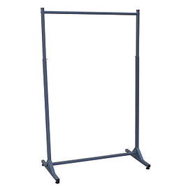 Прямі пофарбовані стійки-вішала з металу