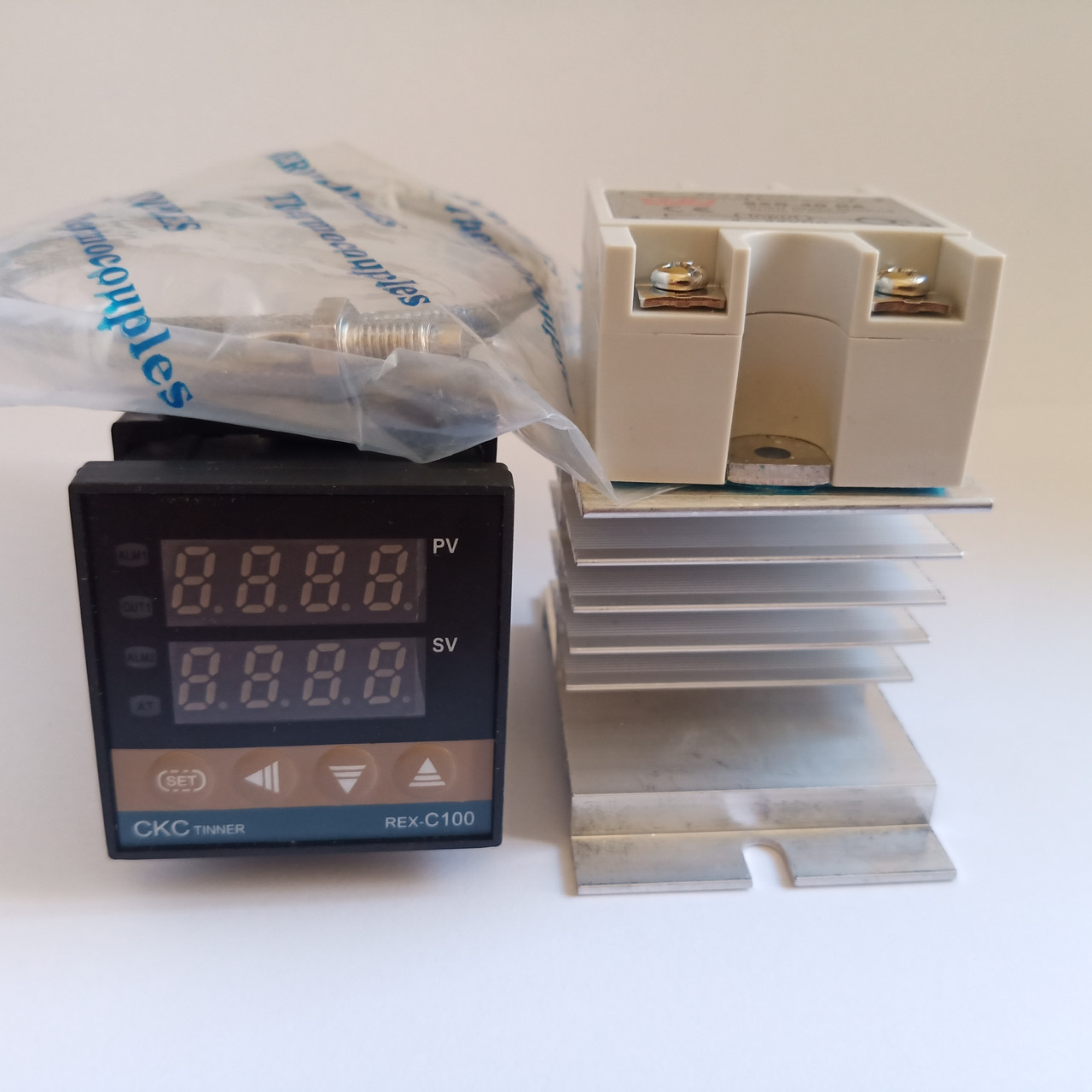 ПІД Контролер температури (PID Термоконтроллер REX-C100-V*DA +SSR-40DA+тепловідвід+термопара K/ Терморегулятор