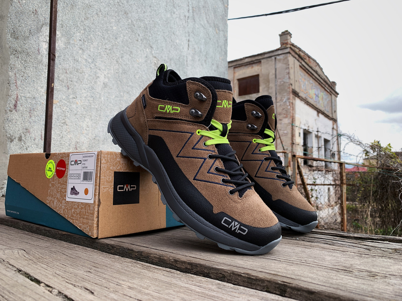 Mid hiking store shoes