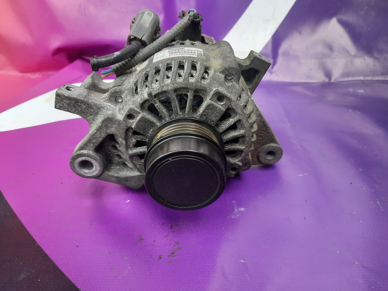 Генератор 1NRFE Toyota Auris 1.33i 2006-2012 2706047100, фото 1