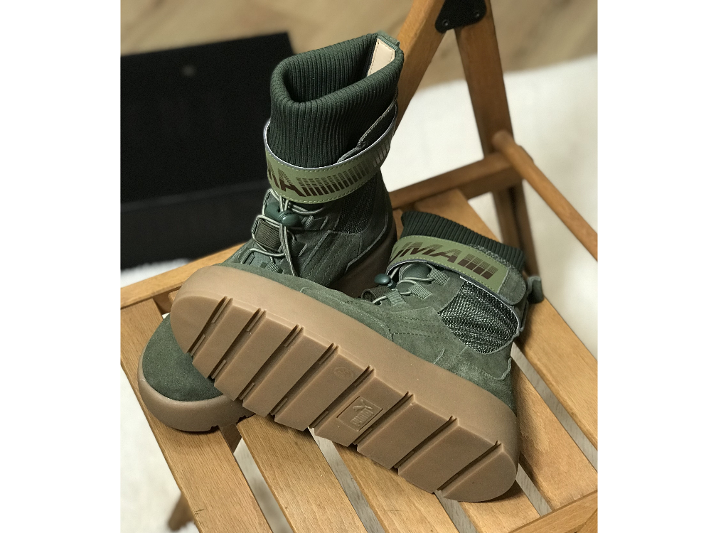 Puma top scuba boots