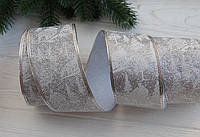 Лента новогодняя 6,3 см " Домик и елочка на блестящем фоне " , серебро рулон 22,5 метров