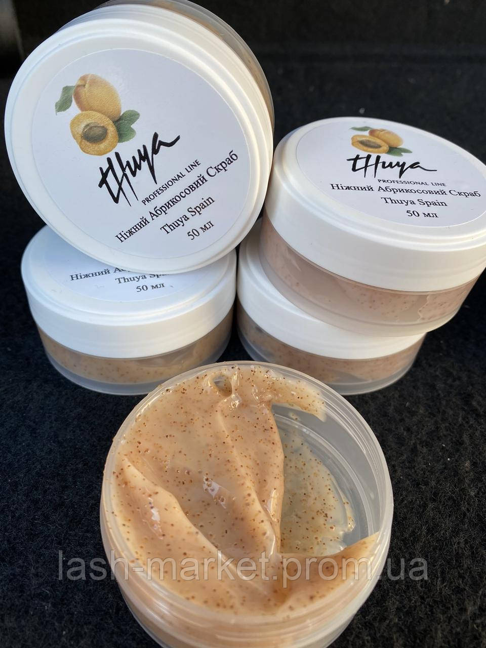 THUYA Scrub Soft Apricot Seeds — Скраб для рук і ніг на основі абрикосової кісточки 50 мл