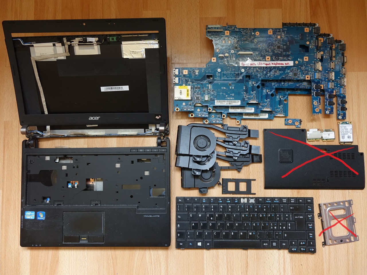 РОЗБИРАННЯ Acer TravelMate P633 (Корпус Топкейс Піддон Рамка Кришка матриці Клавіатура Охолодження Шлейф Динамік)