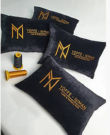 Подушка прямокутна із нанесенням фірмового логотипу. Корпоративний подарунок