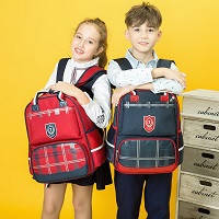 Дитячі шкільні рюкзаки та рюкзаки для студентів