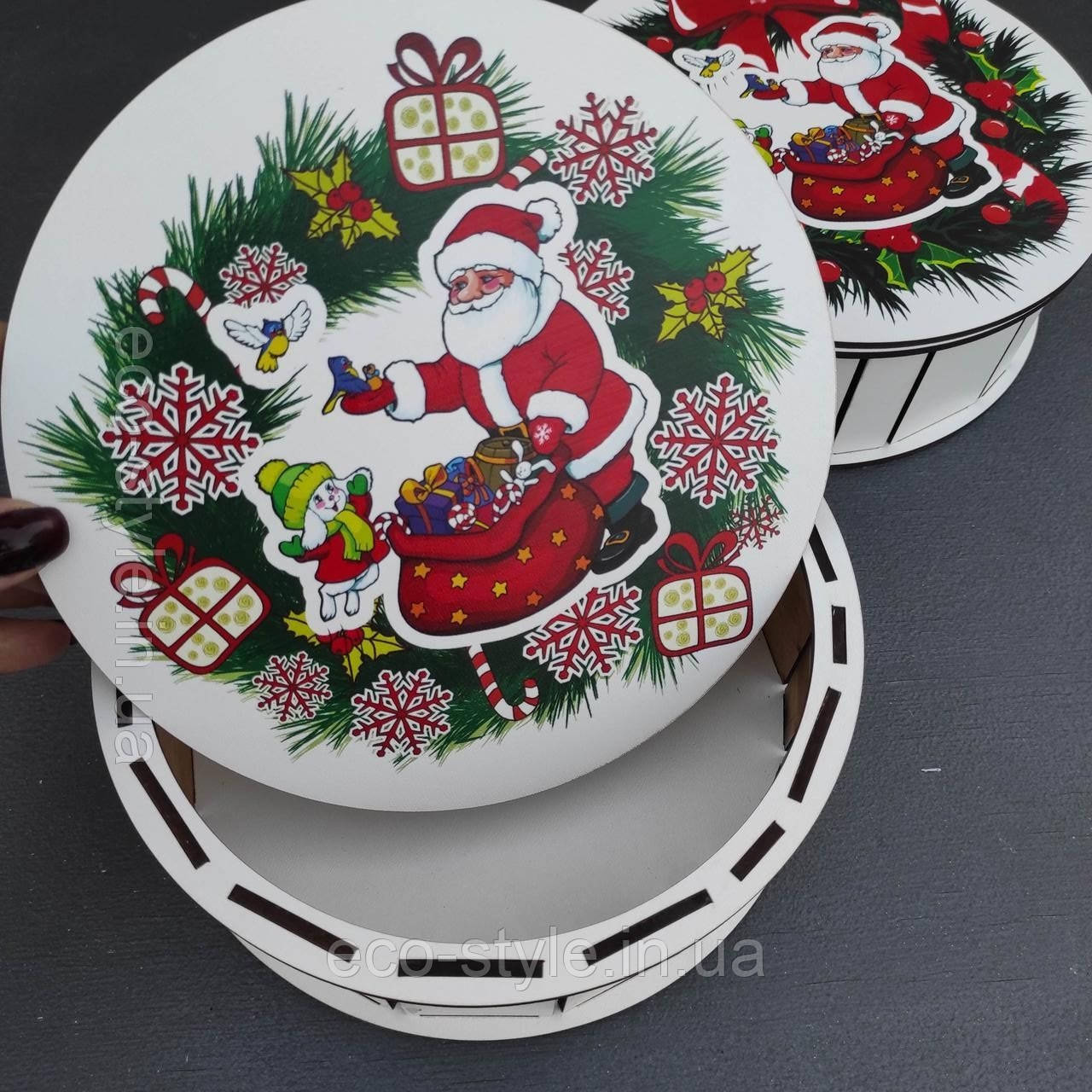 Кругла Подарункова коробка "Дід Мороз з подарунками" 20 см. Бокс для цукерок на Новий рік, фото 1