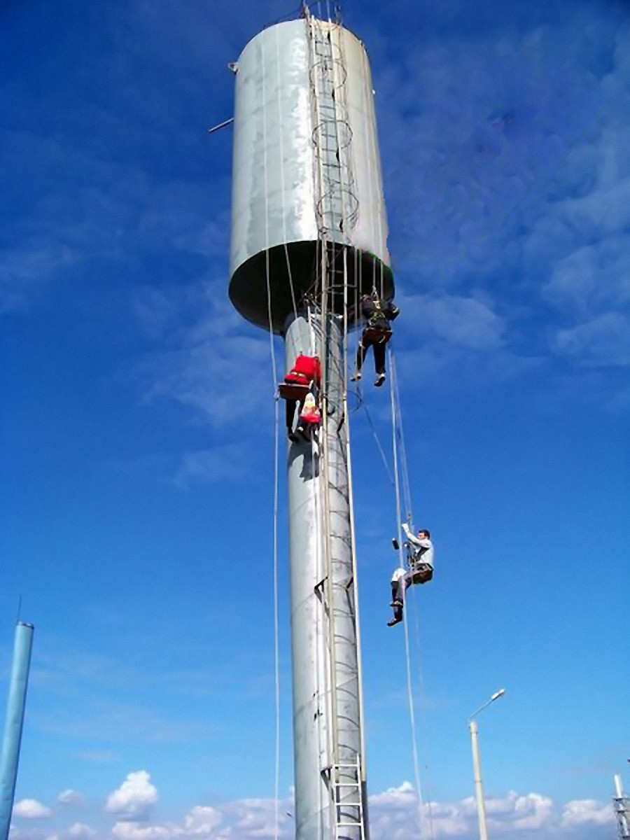 Великий резервуар місткість